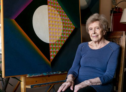 Carmen Piemonte Miani: “Ahora quiero ensamblar el surrealismo con el geometrismo”