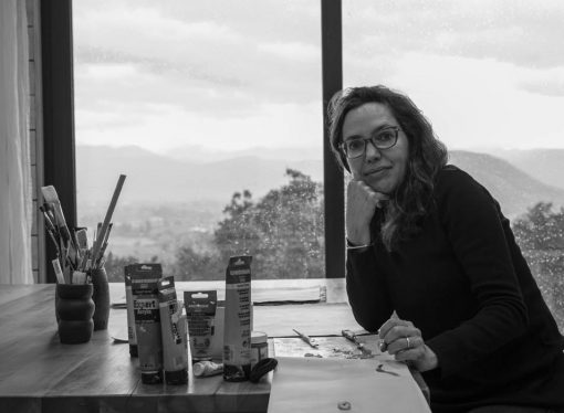 Magdalena Rojas, artista abstracta: Desde lo orgánico a la perfección de lo geométrico