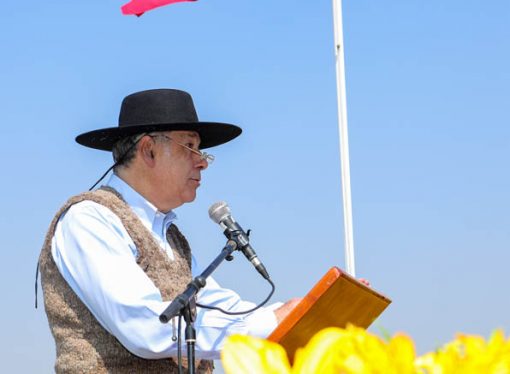 Andrés Montero Jaramillo: Lanzamiento del libro “De Bucalemu a Puerto Williams. Una cabalgata por la patria”